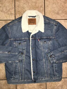 Men's Levi's Big E Type III Sherpa Lined Trucker Jacket-Size: L (16365-0128)
